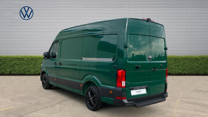 Volkswagen Crafter Cr35 Mwb Diesel Fwd 2.0 TDI 140PS Commerce Plus High Roof Van - Image 3